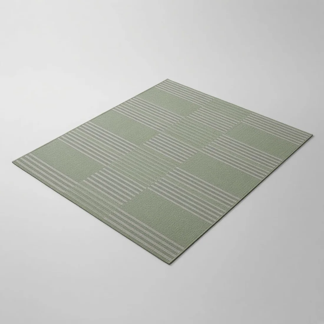 Courtyard Indoor Outdoor Rug